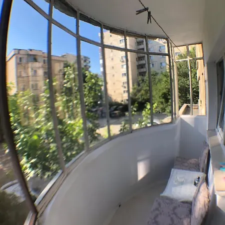 Le Garcon De Cristina-simple,quiet,spacious Apartment