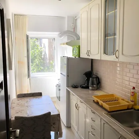 Le Garcon De Cristina-simple,quiet,spacious *