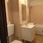 Le Garcon De Cristina-simple,quiet,spacious * Bucureşti