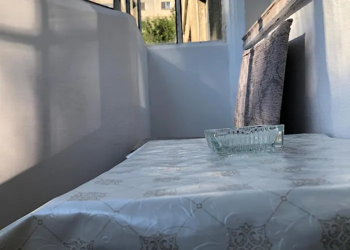 Le Garcon De Cristina-simple,quiet,spacious Apartament *