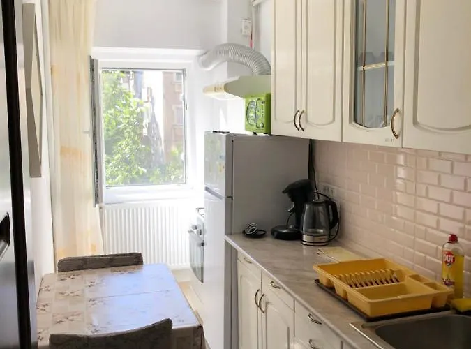 Le Garcon De Cristina-simple,quiet,spacious *