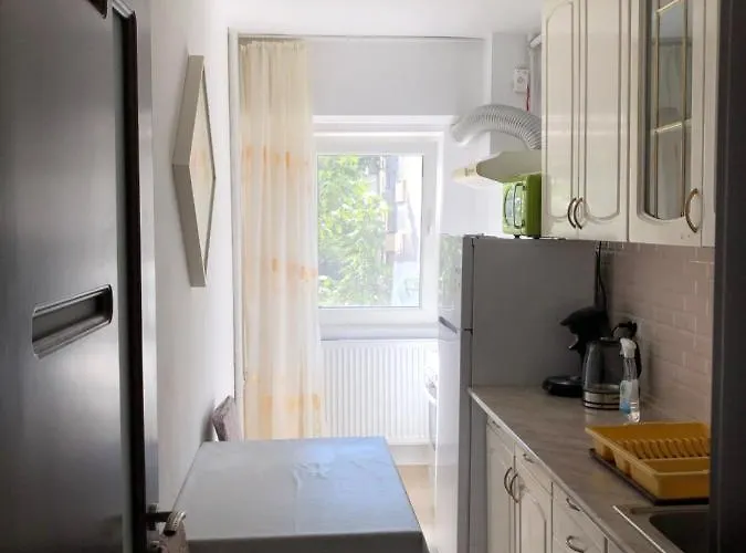 Le Garcon De Cristina-simple,quiet,spacious Apartament *